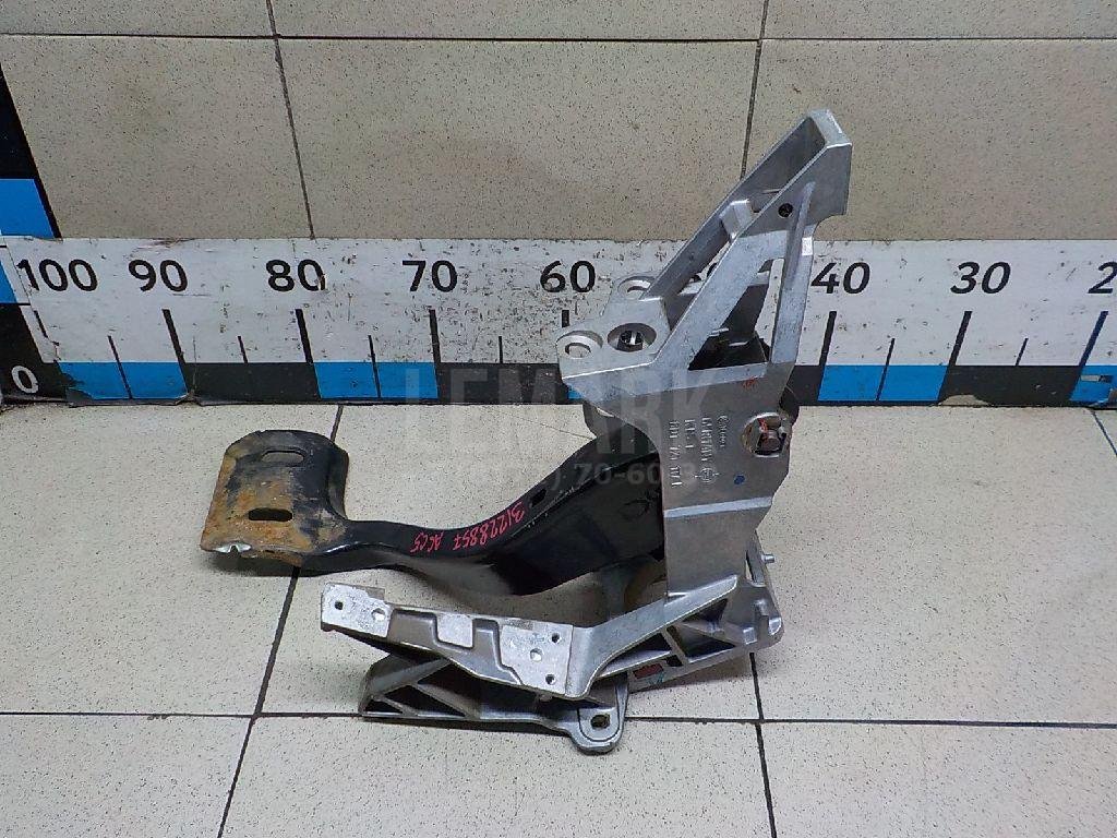 Кронштейн (сопут. товар)