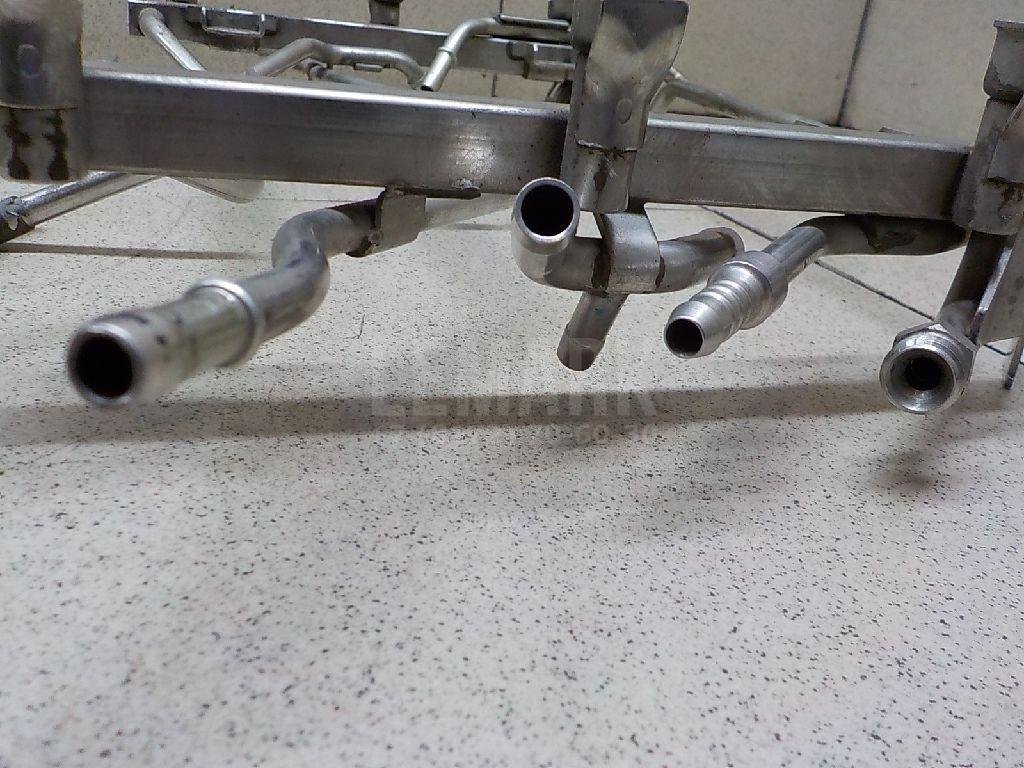 Рейка топливная (рампа)