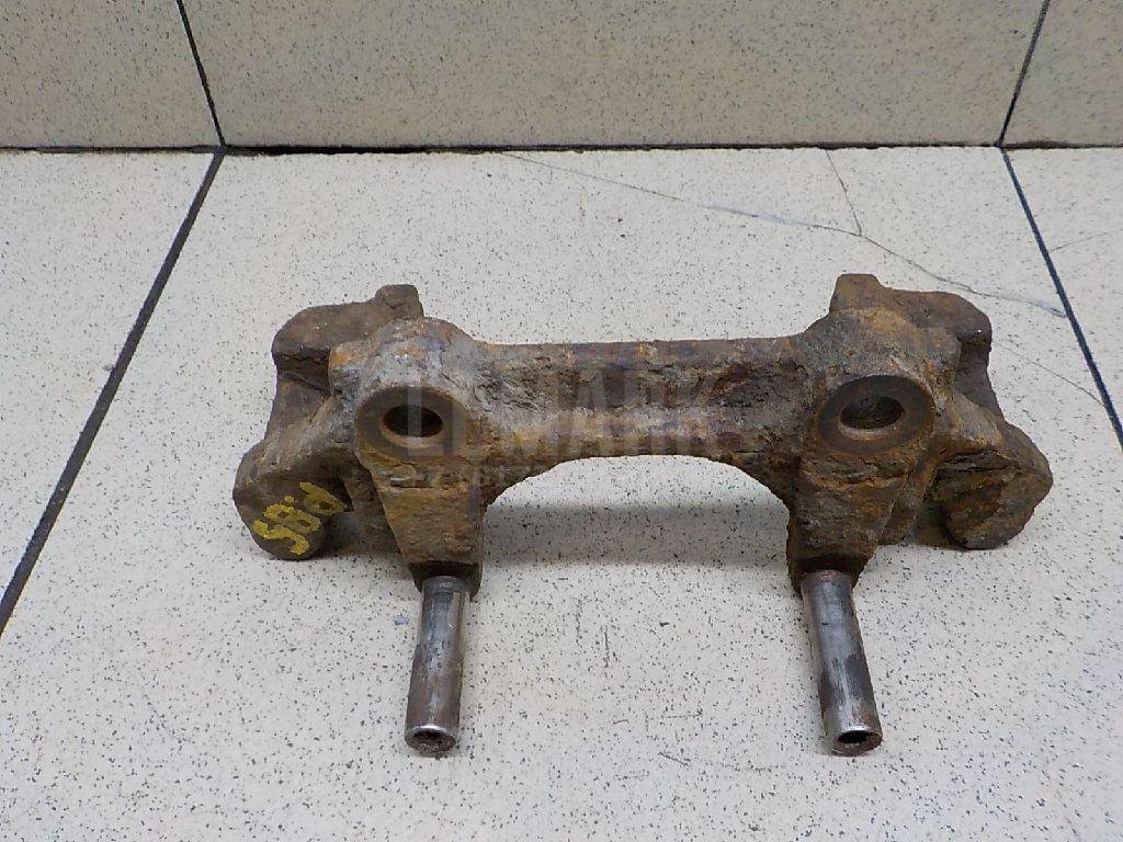 Скоба суппорта переднего