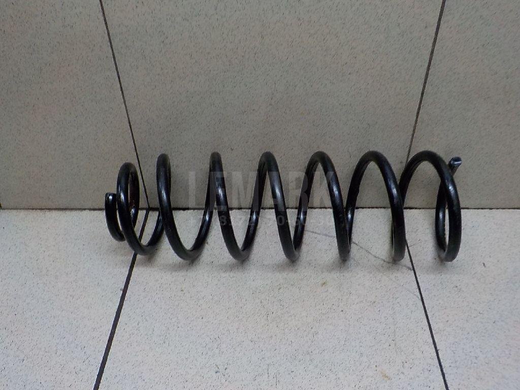 Пружина задняя