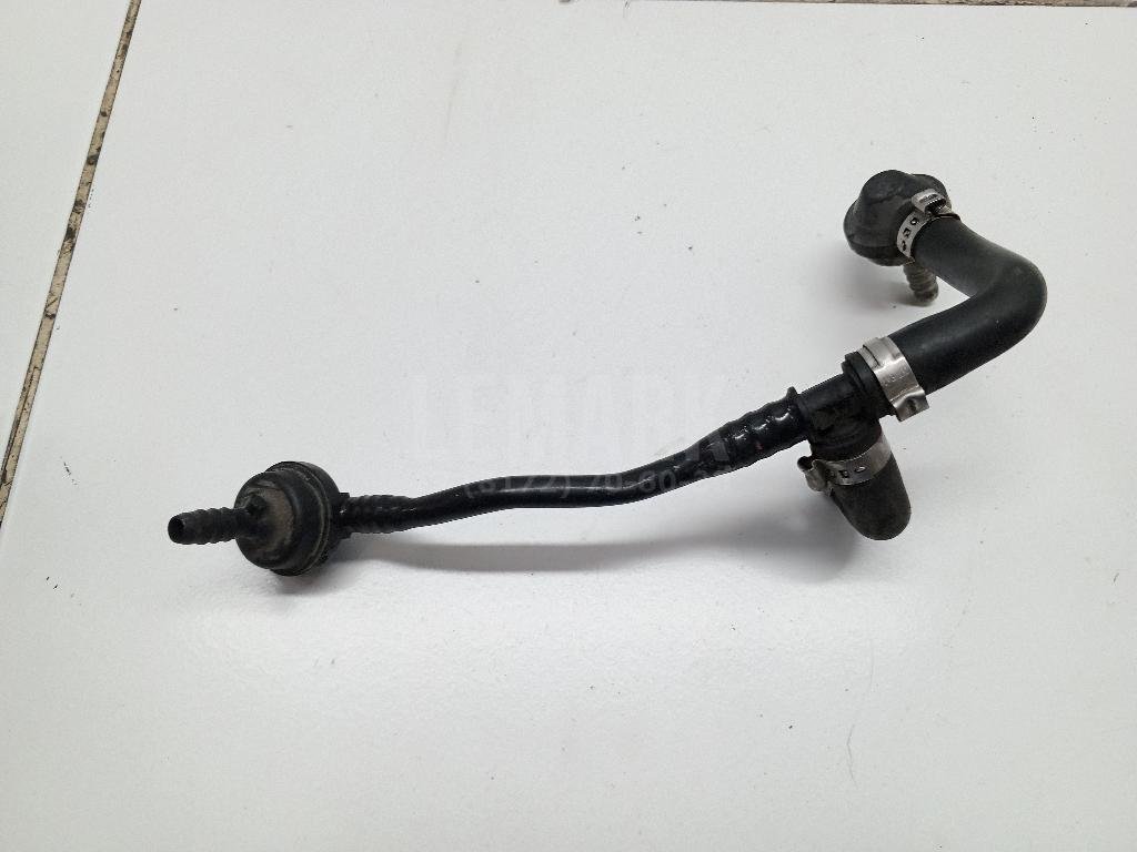 Трубка вакуумная для  Audi A4 [B6] 2000-2004