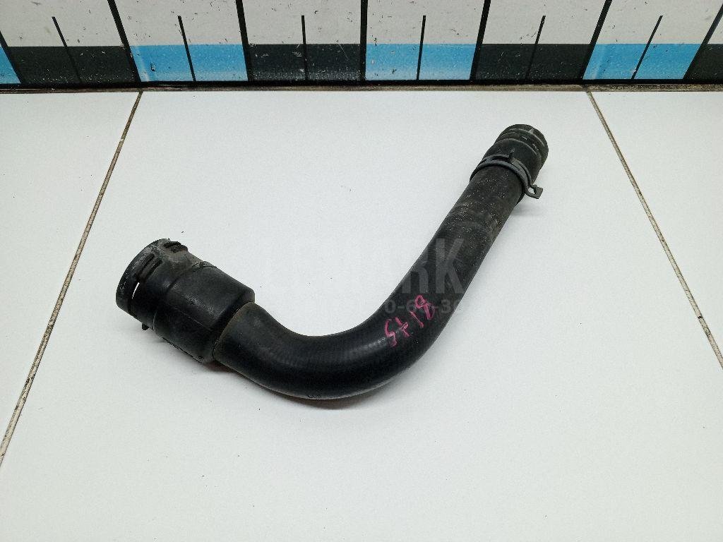 Патрубок радиатора