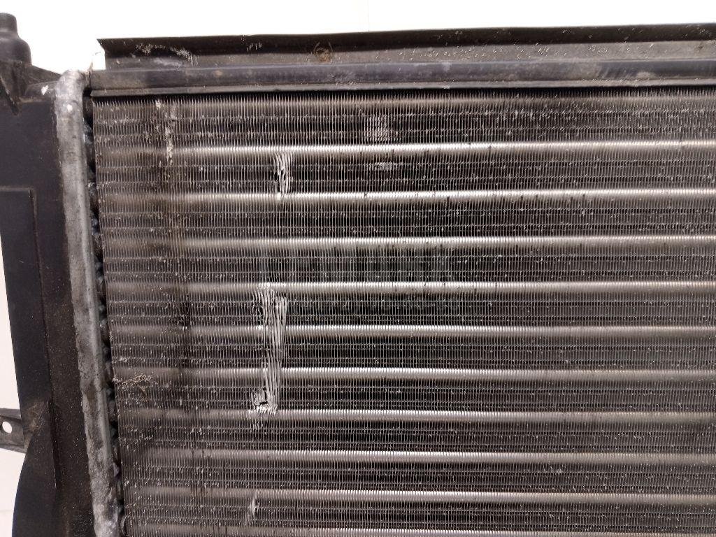 Радиатор основной