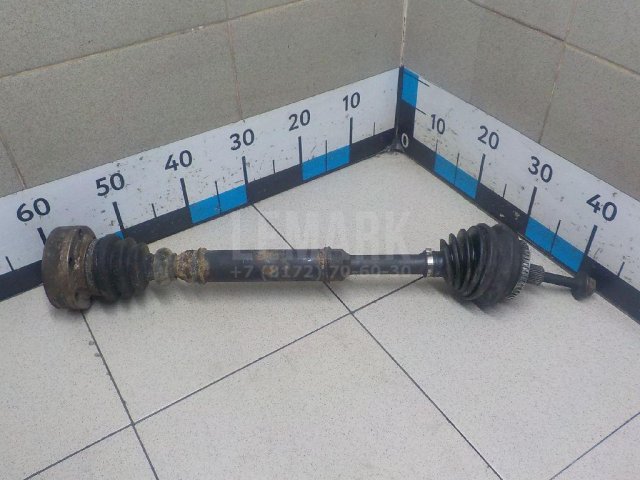 Полуось передняя правая