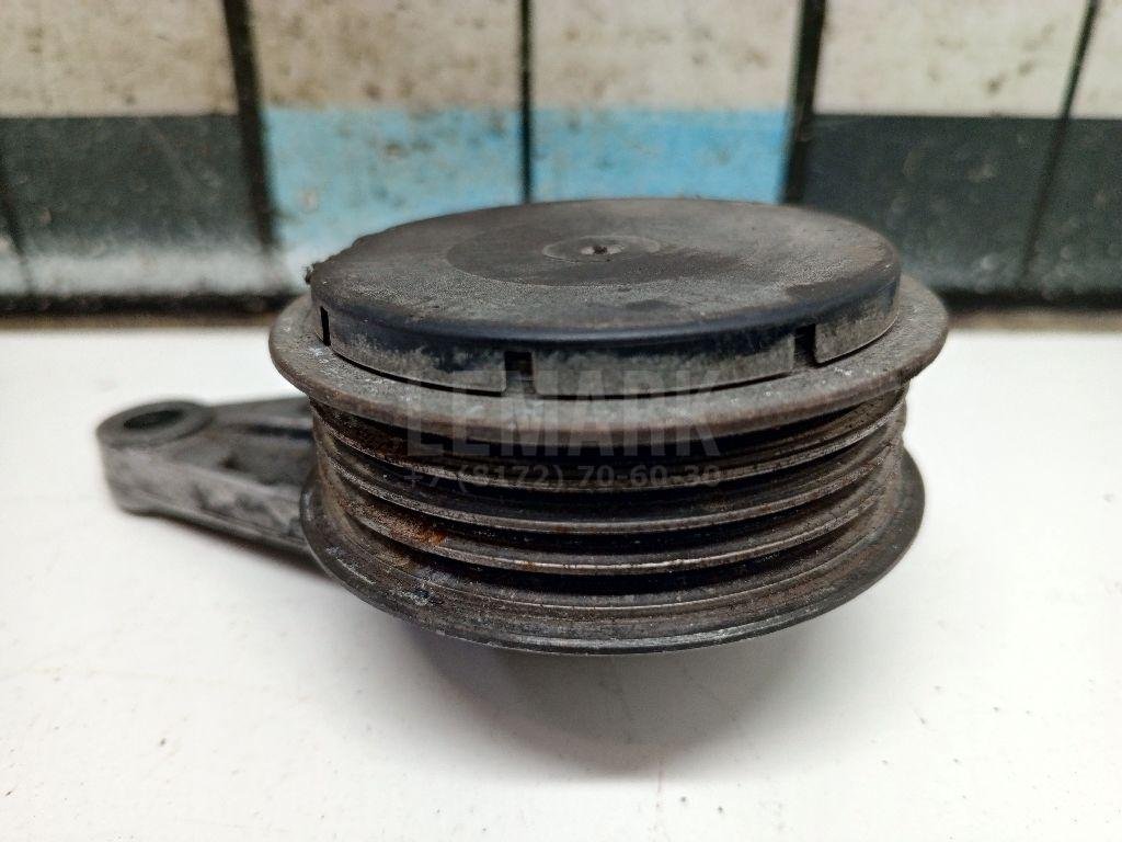 Ролик руч.ремня с кронштейном