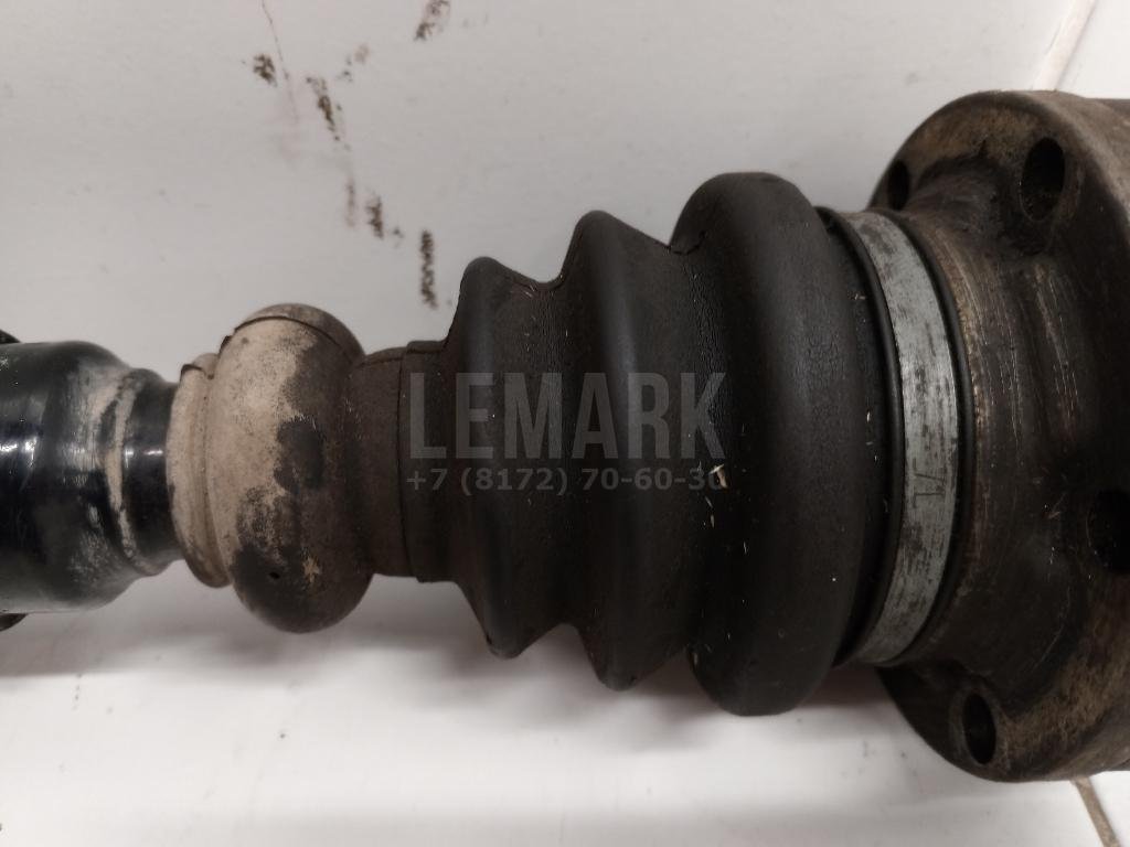 Полуось передняя правая