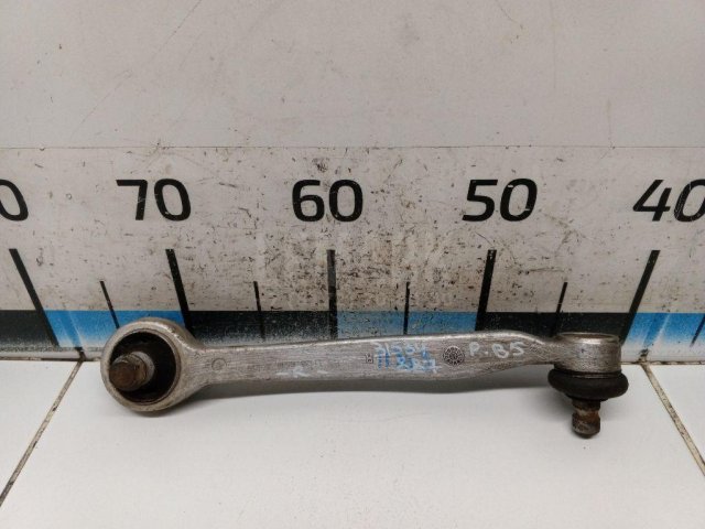 Рычаг передний верхний правый передний