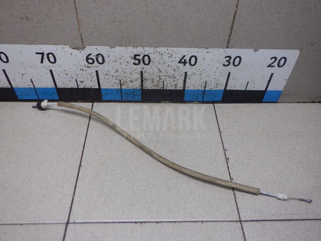 Трос открывания передней двери