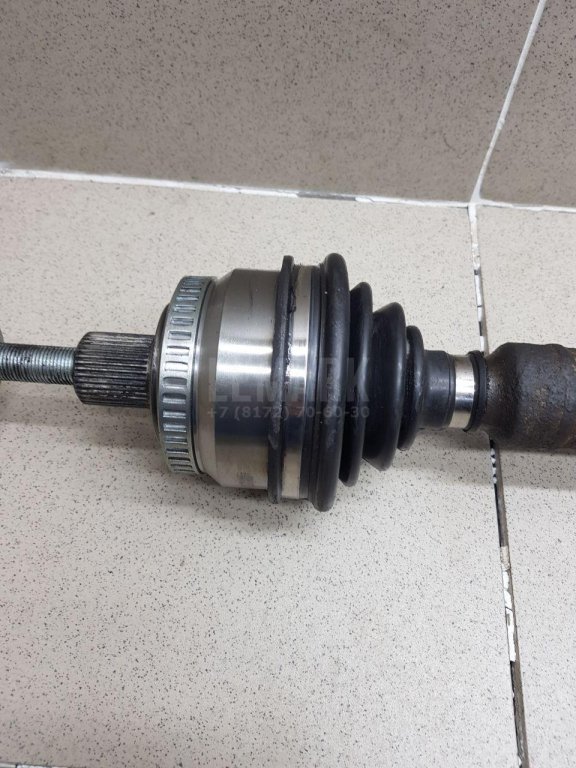 Полуось передняя левая