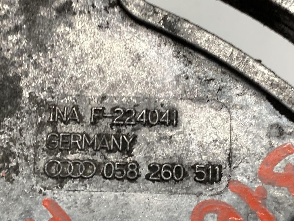 Ролик руч.ремня с кронштейном для  Audi A4 [B8] Allroad 2009-2015