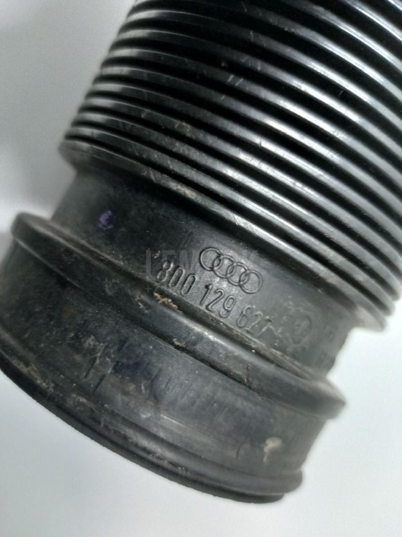 Гофра воздуховода для  Audi A4 [B8] 2007-2015