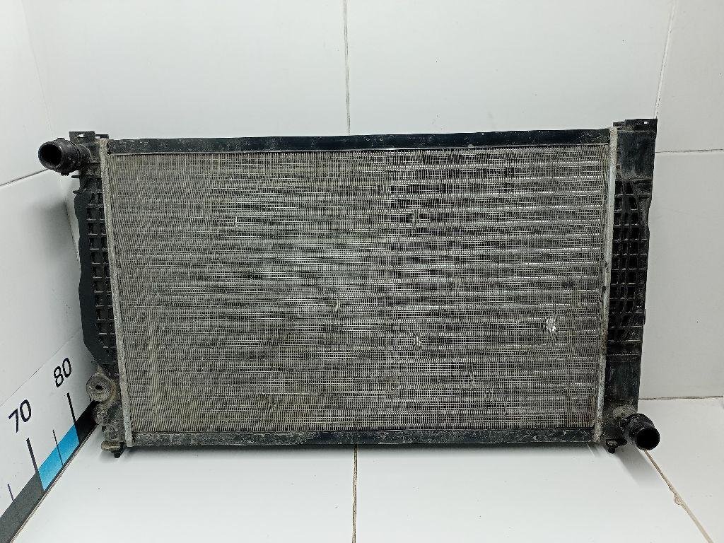 Радиатор основной