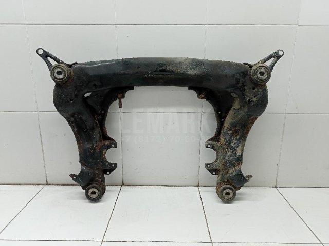 Балка подмоторная