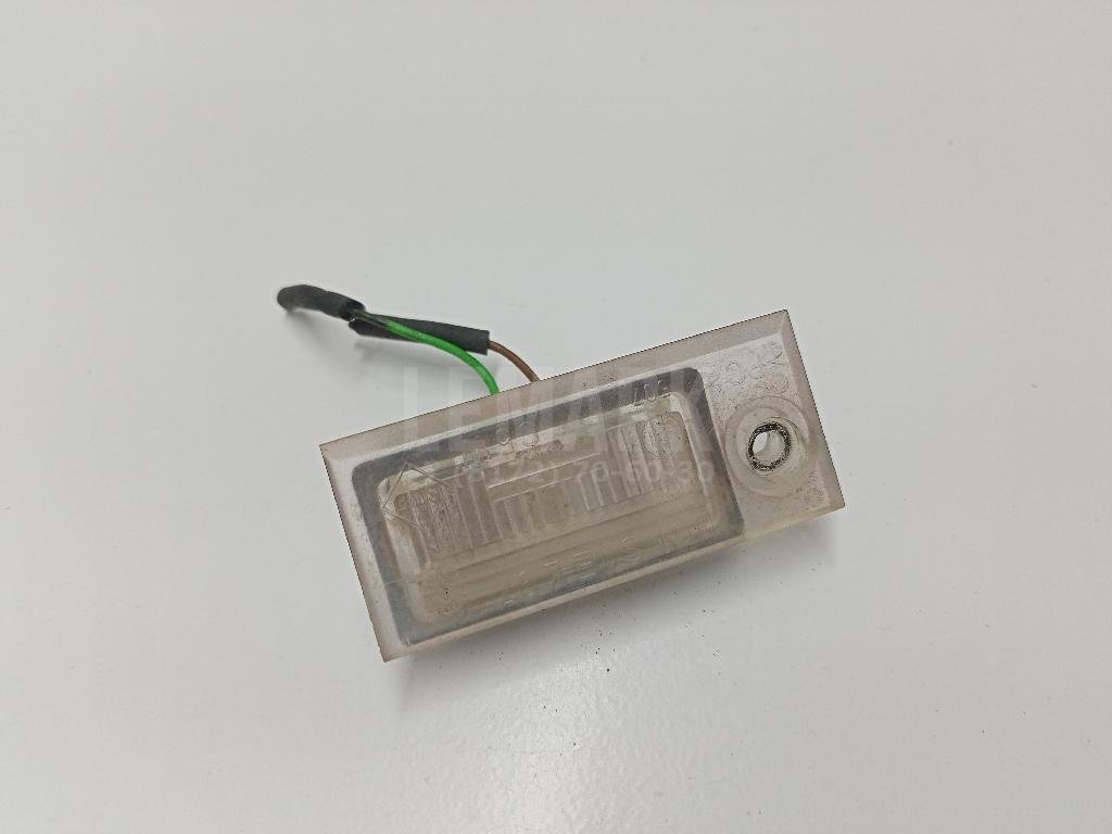 Фонарь подсветки номера