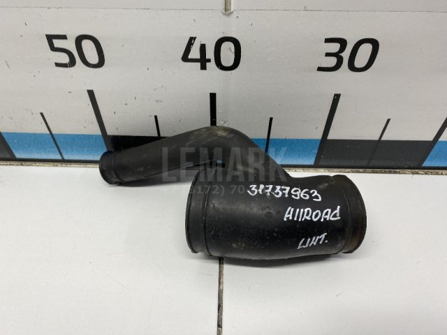 Патрубок интеркулера