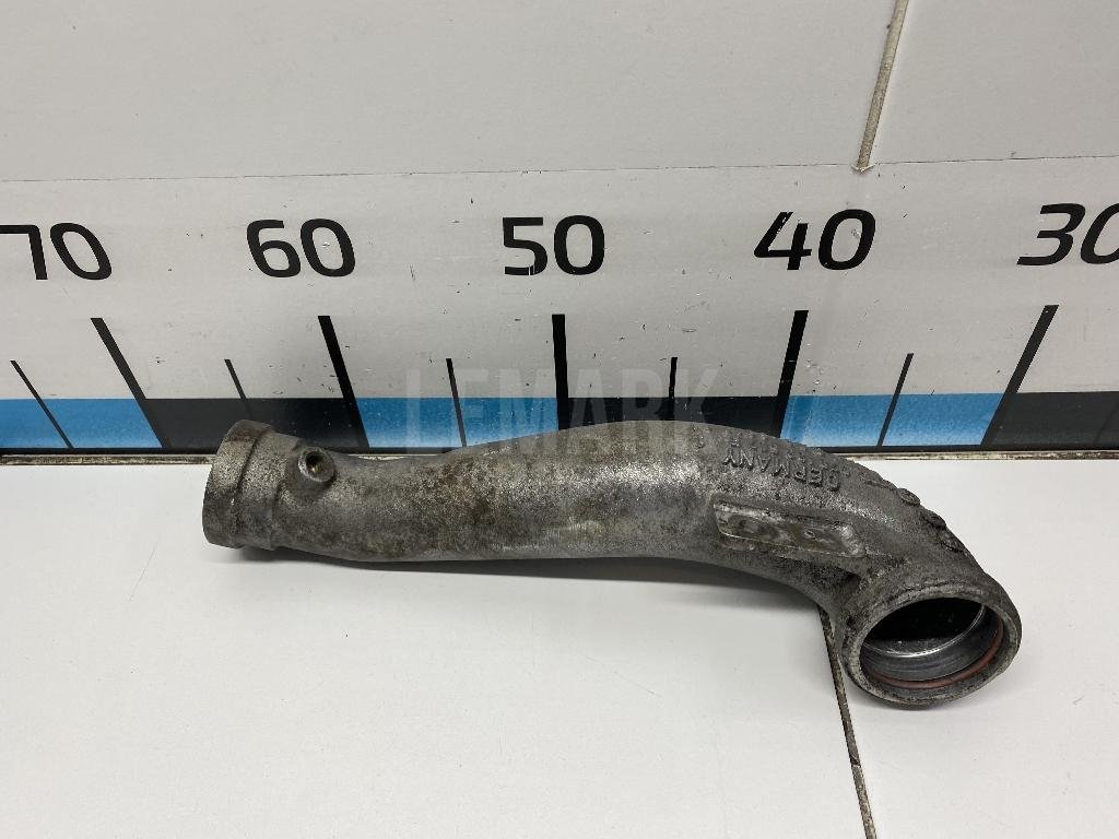 Патрубок интеркулера