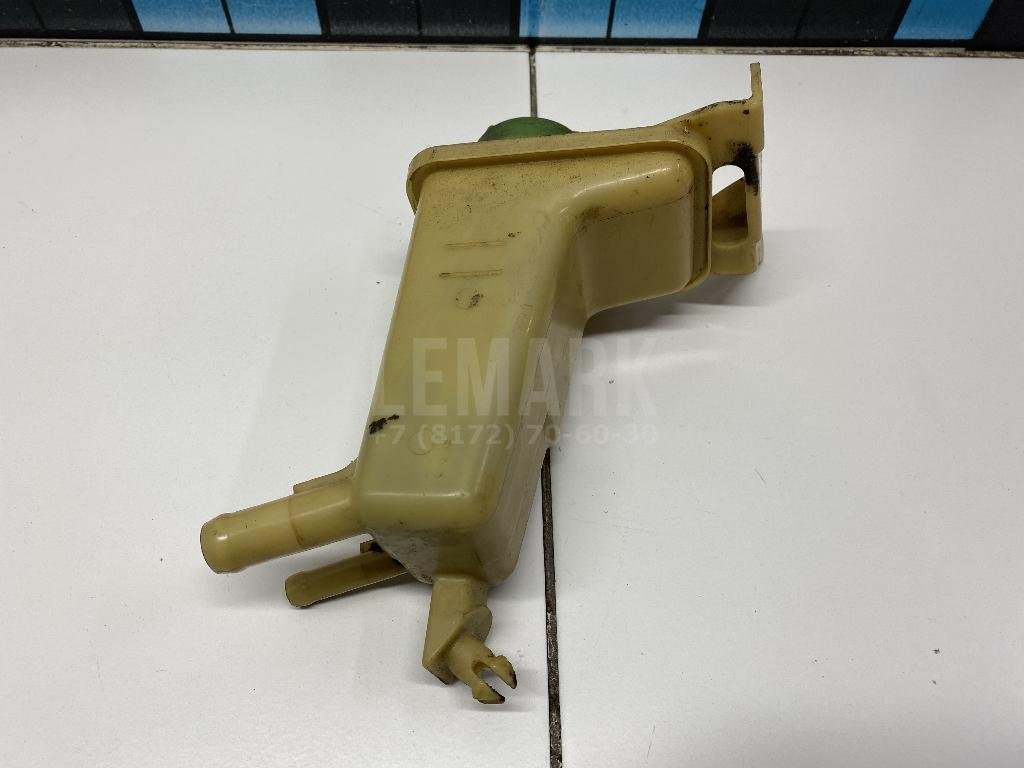 Бачок гидроусилителя