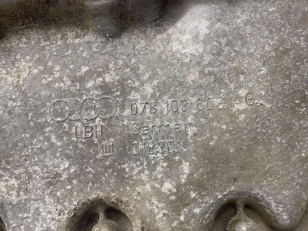 Поддон масляный двигателя