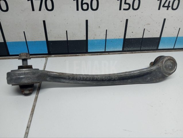 Рычаг передний верхний левый передний