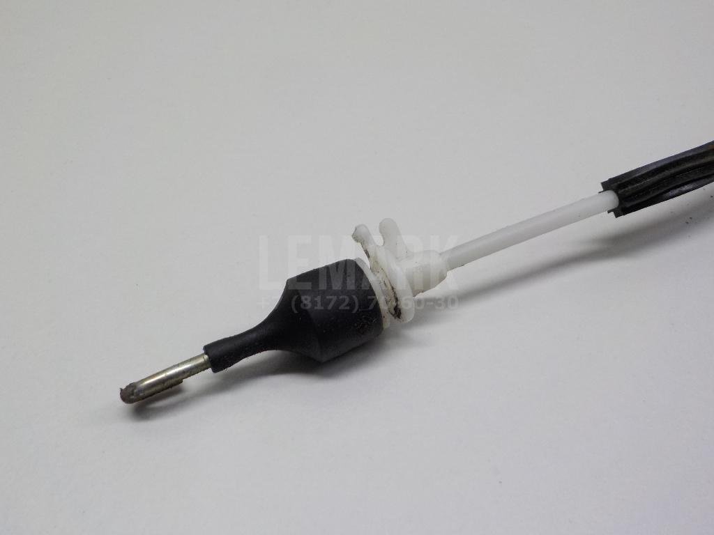 Трос открывания задней двери