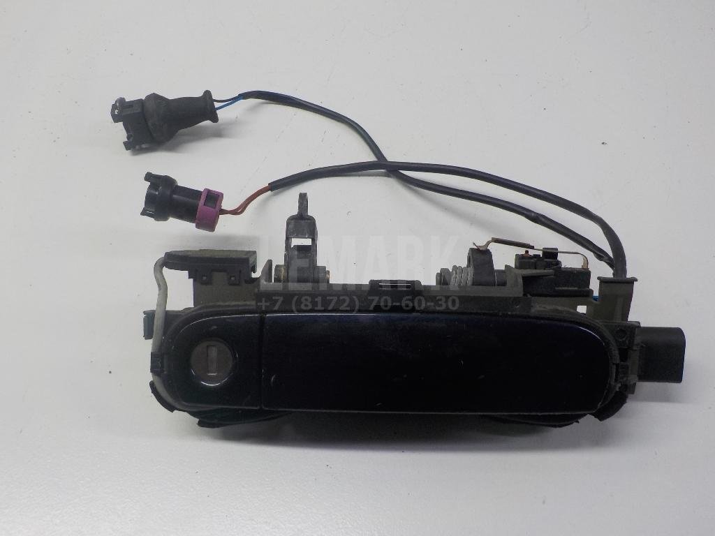 Ручка двери передней наружная правая