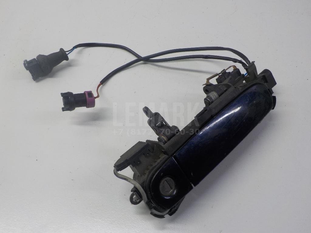 Ручка двери передней наружная правая