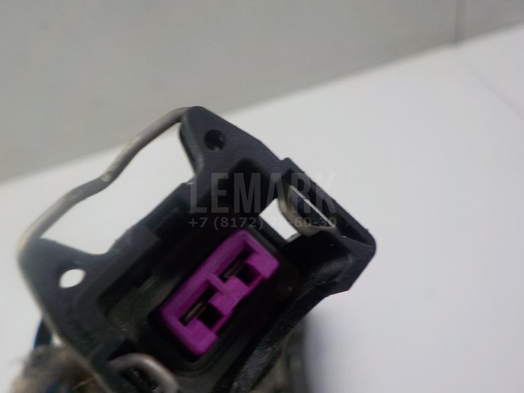 Ручка двери передней наружная правая