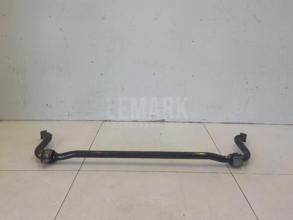 Стабилизатор передний