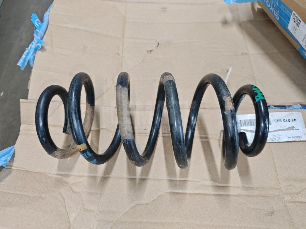 Пружина передняя