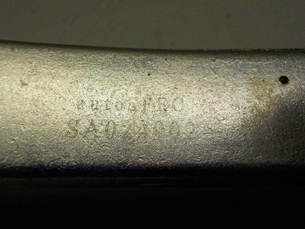 Рычаг передний верхний левый передний