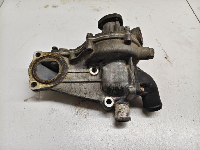 Насос водяной (помпа)