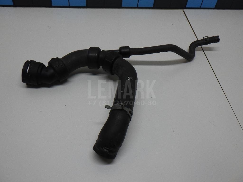 Патрубок радиатора