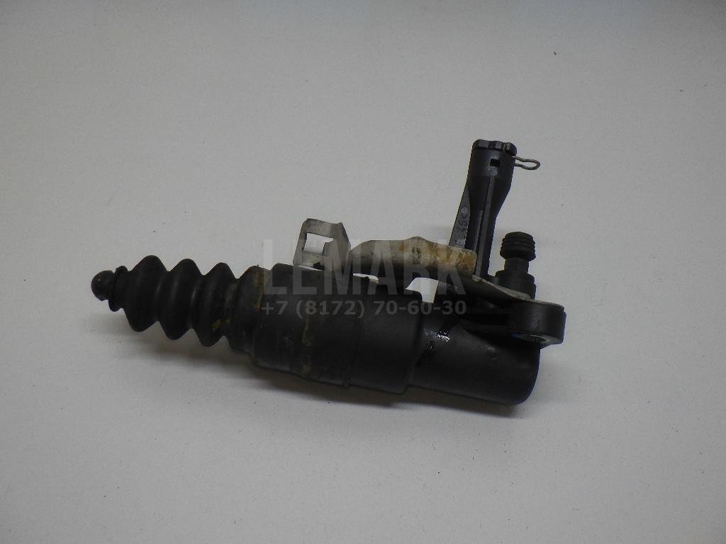 Цилиндр сцепления рабочий