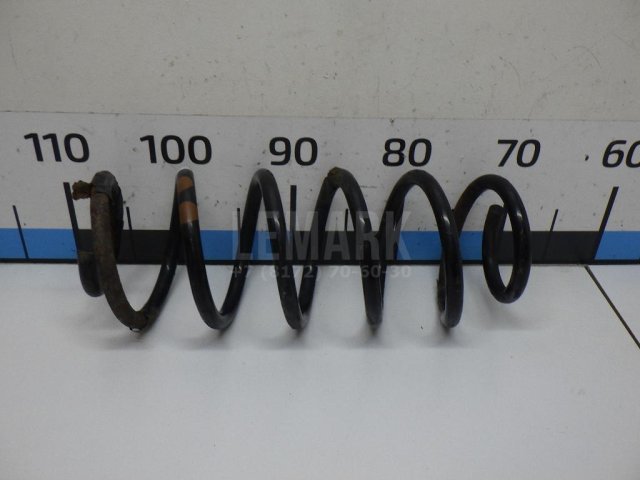 Пружина передняя