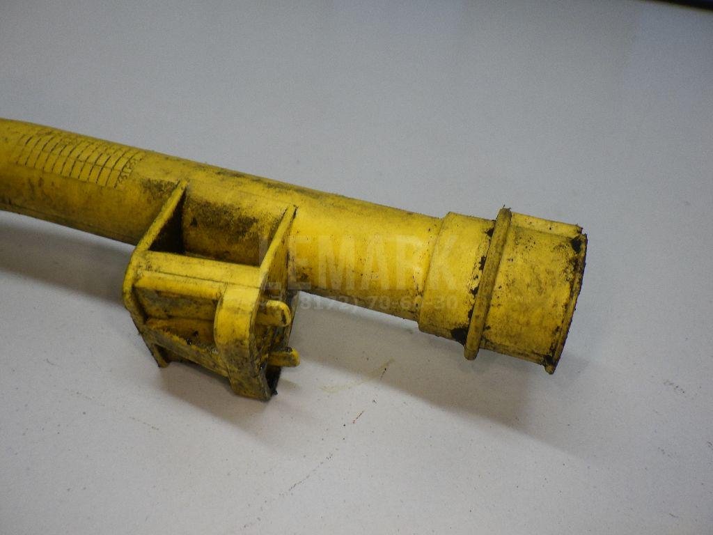 Втулка направл. масляного щупа