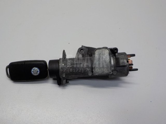 Замок зажигания