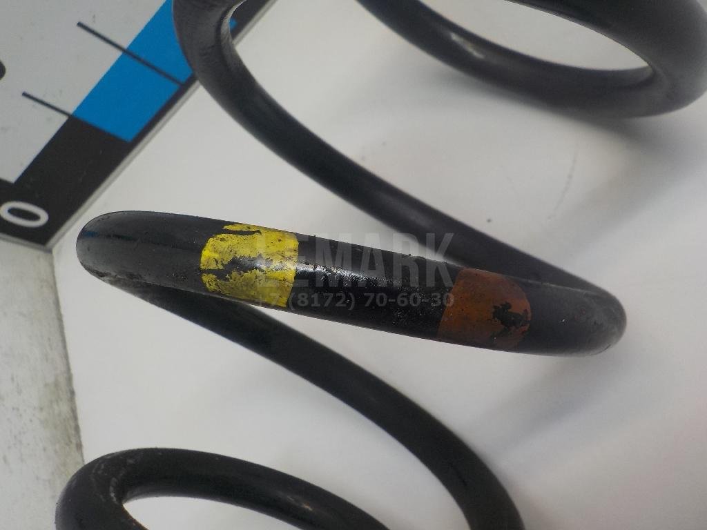 Пружина передняя