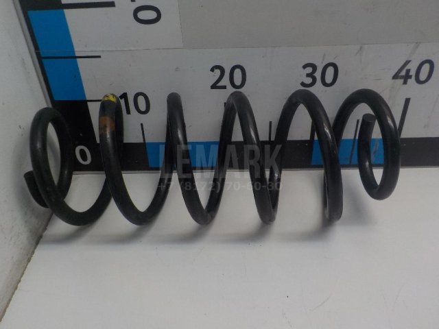Пружина передняя