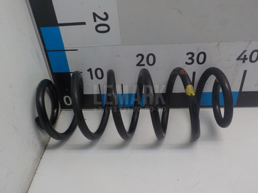 Пружина передняя