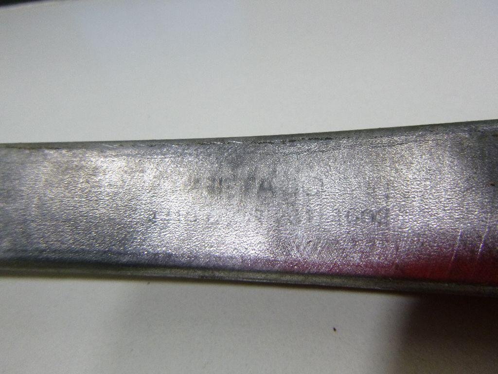 Рычаг передний верхний правый задний