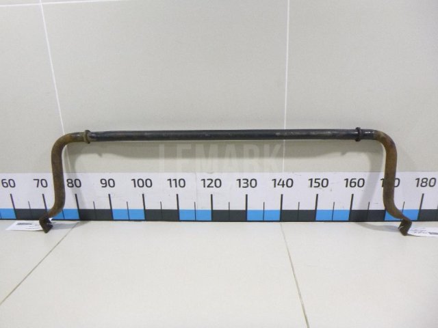 Стабилизатор передний