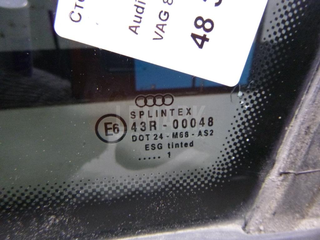 Стекло кузовное глухое правое