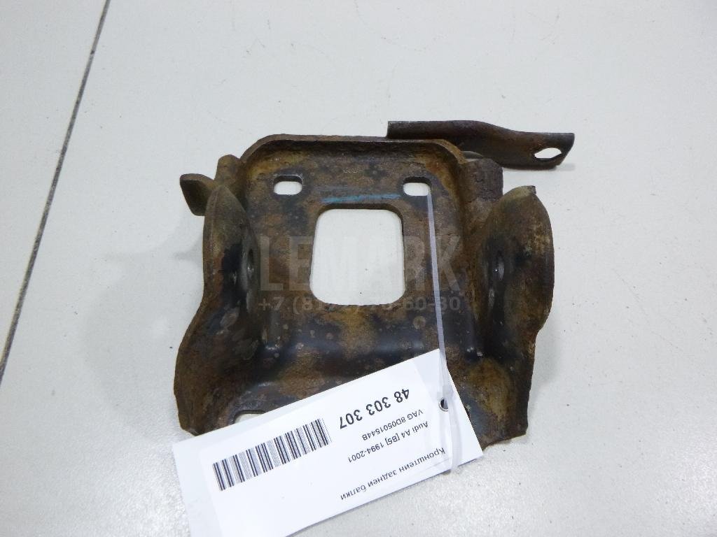 Кронштейн задней балки