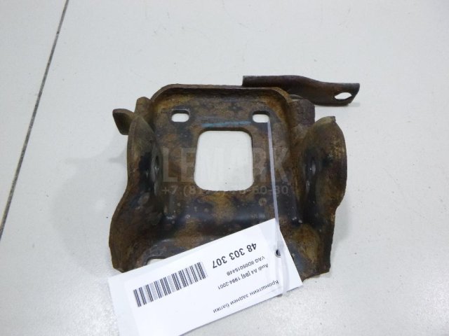 Кронштейн задней балки