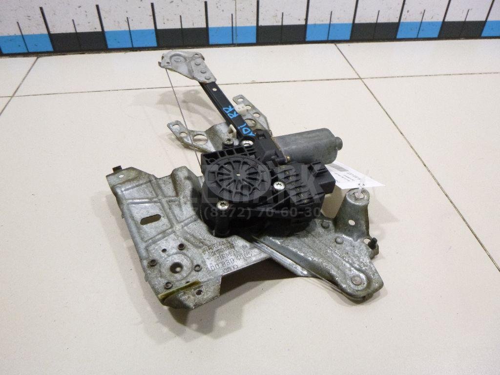 Стеклоподъемник электр. задний правый