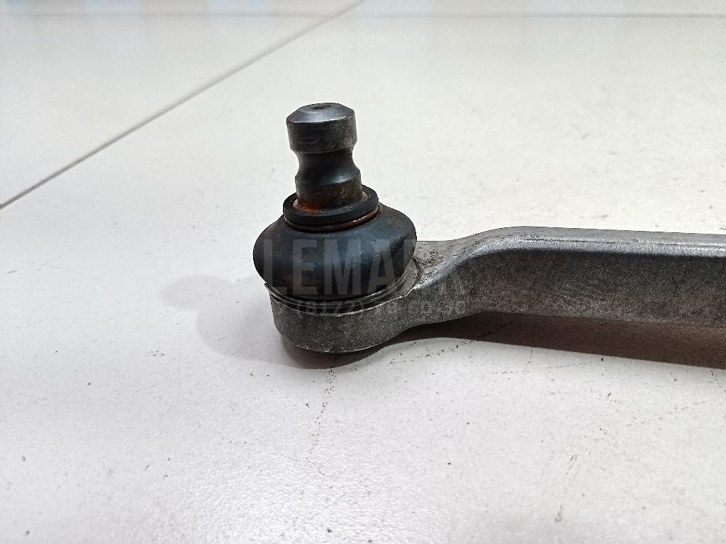 Рычаг передний верхний правый передний