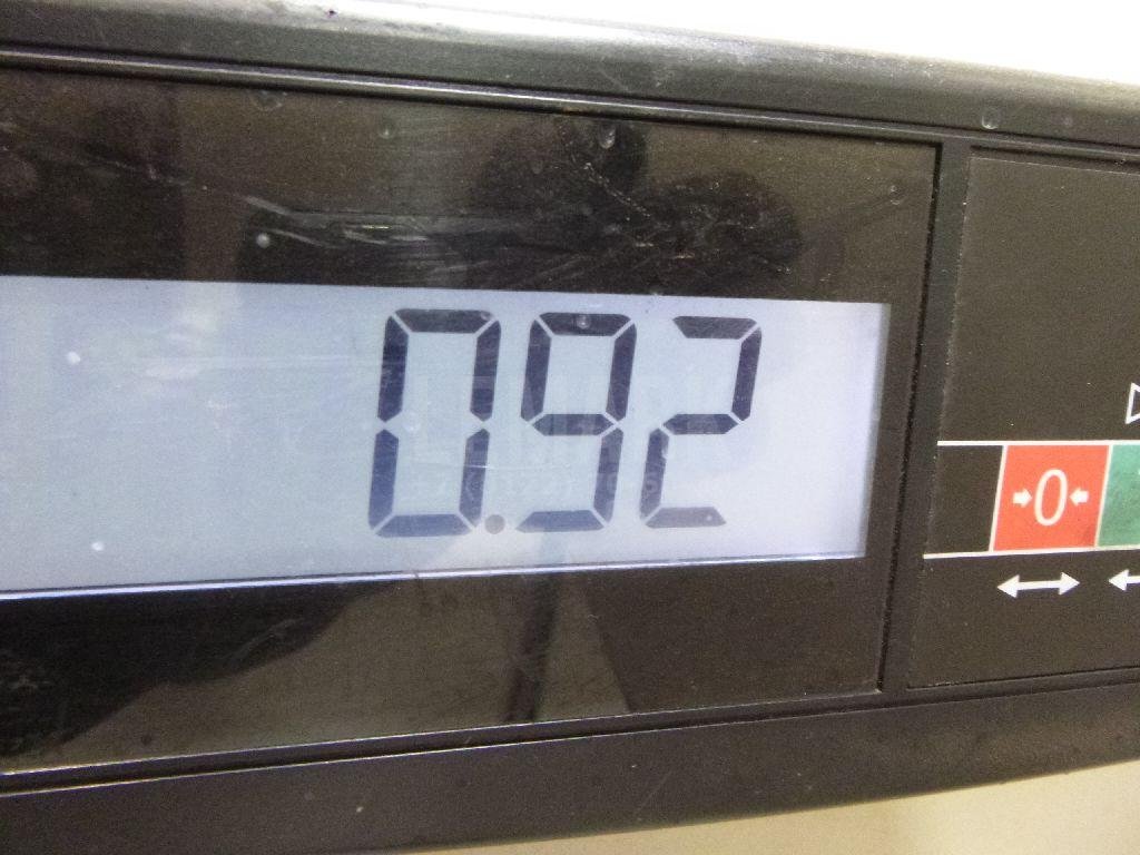 Клемма аккумулятора плюс