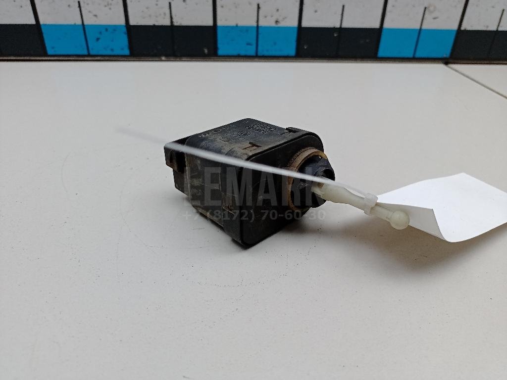 Моторчик корректора фары