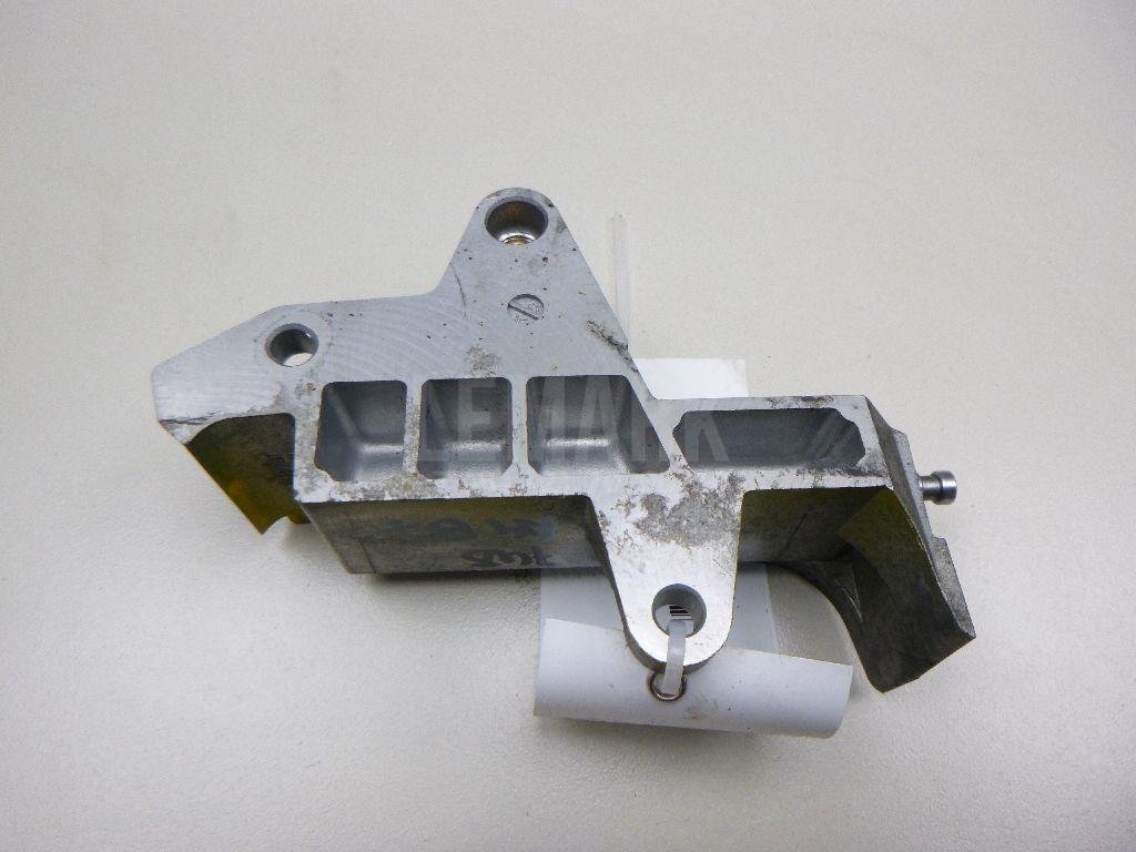 Натяжитель ремня