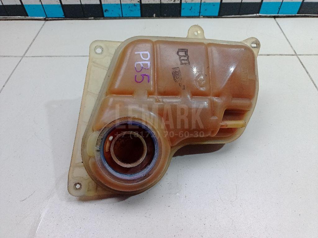 Бачок расширительный